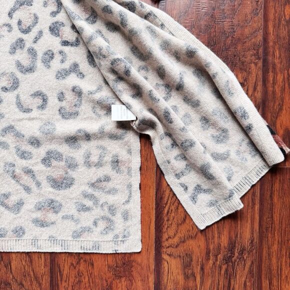 Incashmere 100% Cashmere Cardigan Sweater Cheetah Print Sz L Mob Wife Old Money - Picture 10 of 15